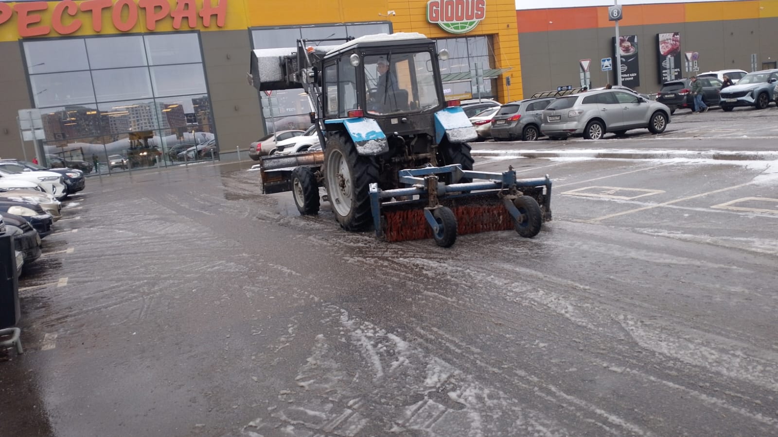 Уборка парковки2
